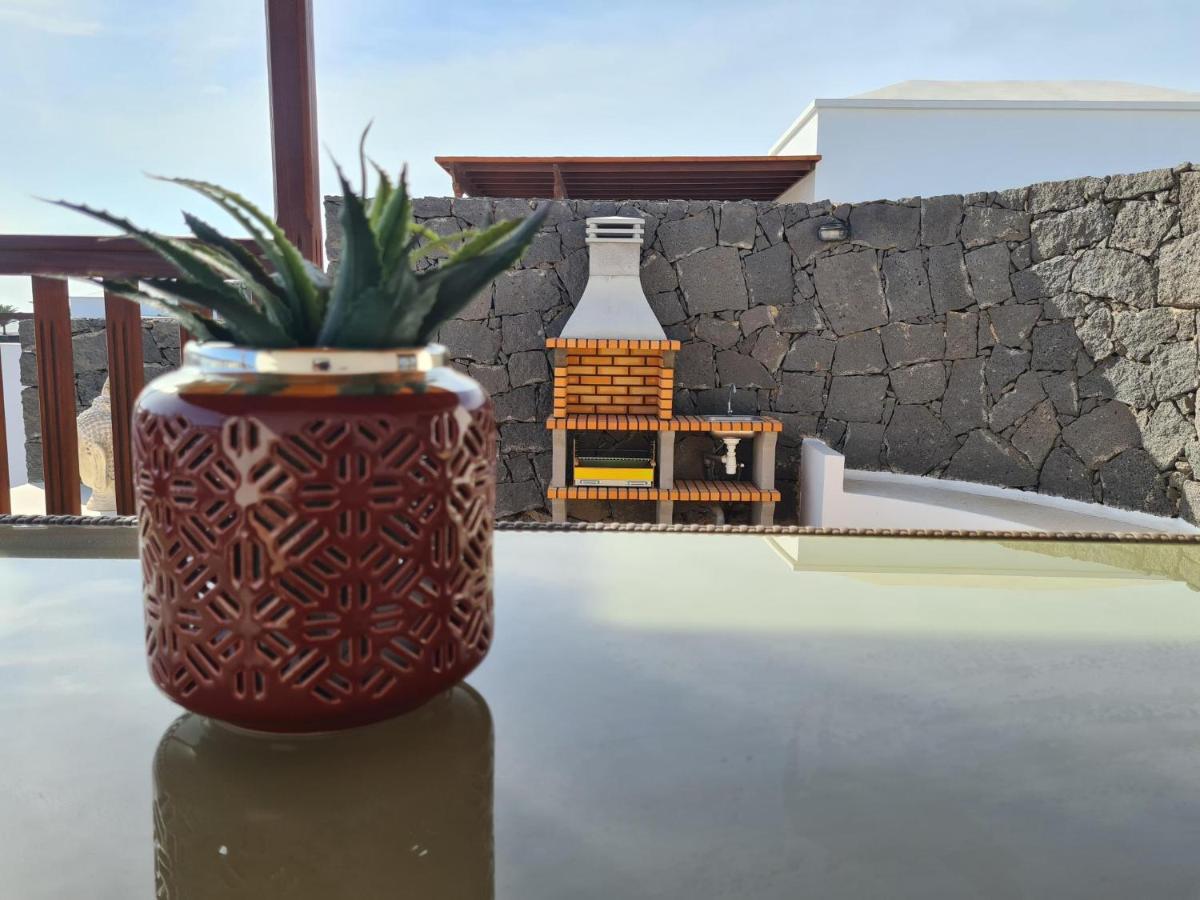 Luxury 4-Bedroom Villa With Heated Pool + Sea View Playa Blanca  Eksteriør billede