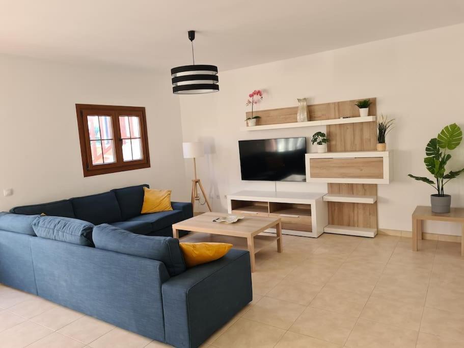 Luxury 4-Bedroom Villa With Heated Pool + Sea View Playa Blanca  Eksteriør billede